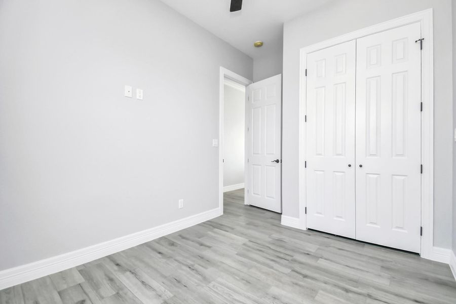 Spacious, unfurnished interior of a new home in , Dickinson (Image 19).