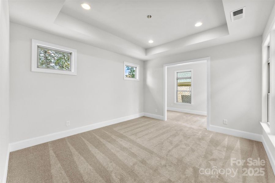 Spacious, unfurnished interior of a new home in The Courtyards on New Hope, Gastonia (Image 21).