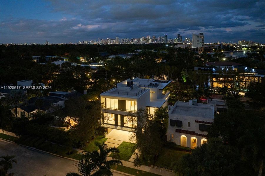 Image 40 of a home in .