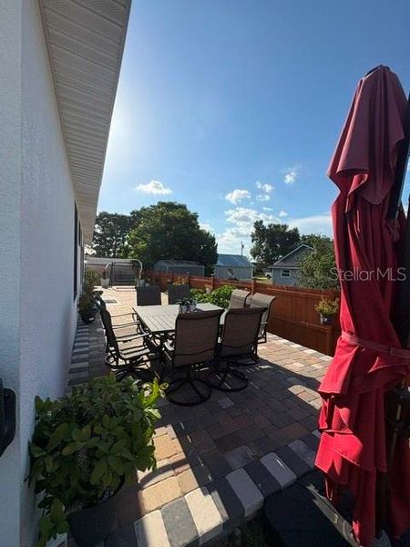 Exterior details and patio area of a home in , Lake Wales (Image 3).