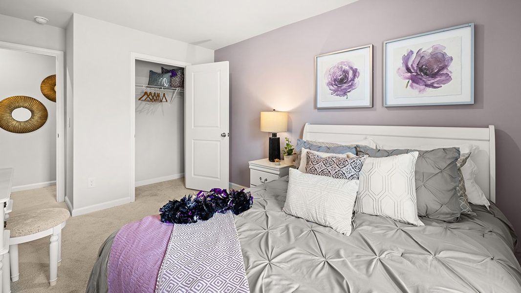 Representative furnished interior of a home built from the Cabral by D.R. Horton in Poplar Preserve, Newnan (Image 23).