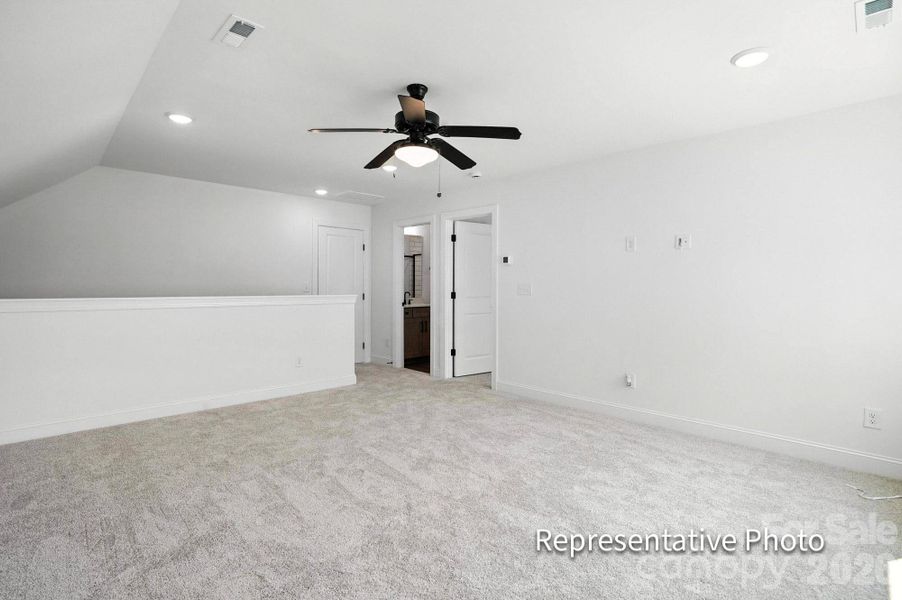 Spacious, unfurnished interior of a new home in The Enclave at Laurelbrook, Sherrills Ford (Image 26).