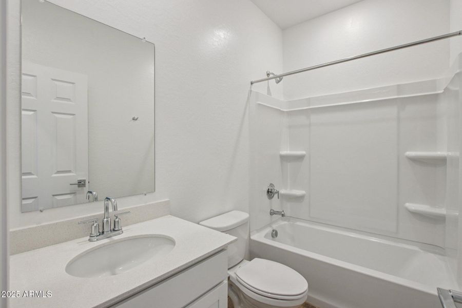 18-web-or-mls-W Kenner Dr-S0509-018