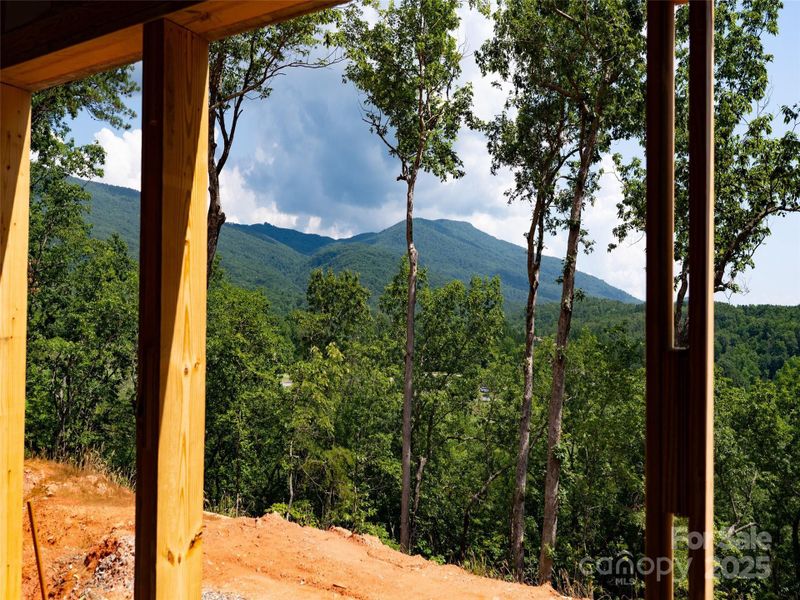 Image 16 of a home in . Image 16 of a home in .