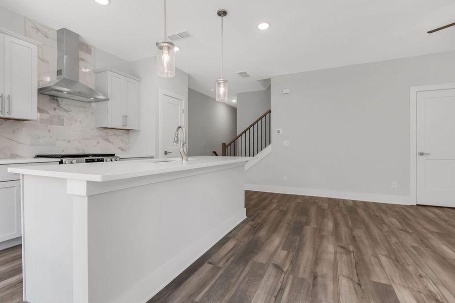Furnished interior view inside a new home in Echo Park, Suwanee (Image 11).