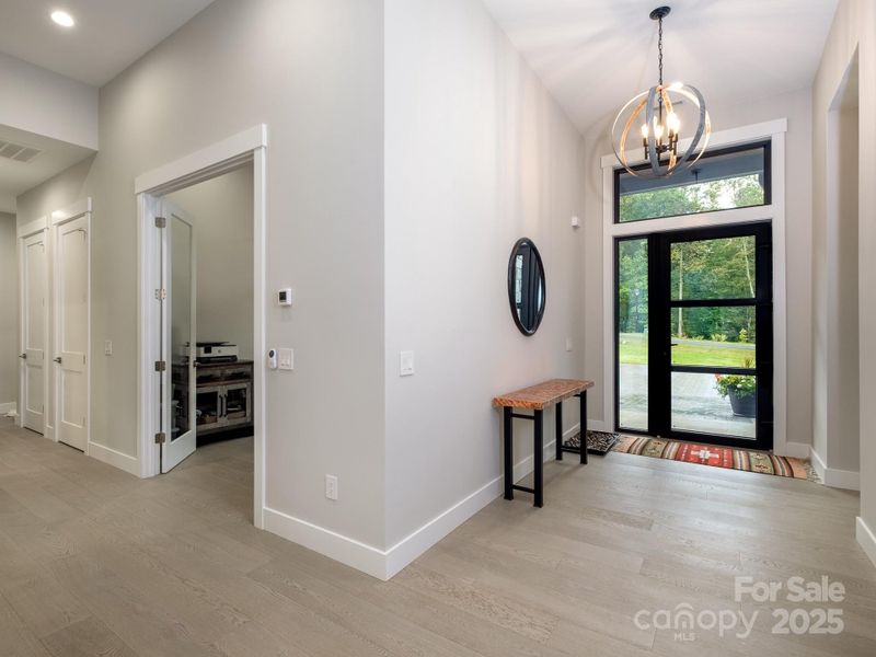 Entry way with feature lighting fixture