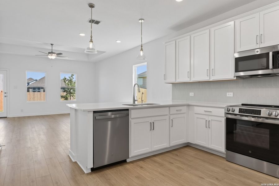 Furnished interior view inside a new home in Saddlebrook Ranch, Schertz (Image 11).