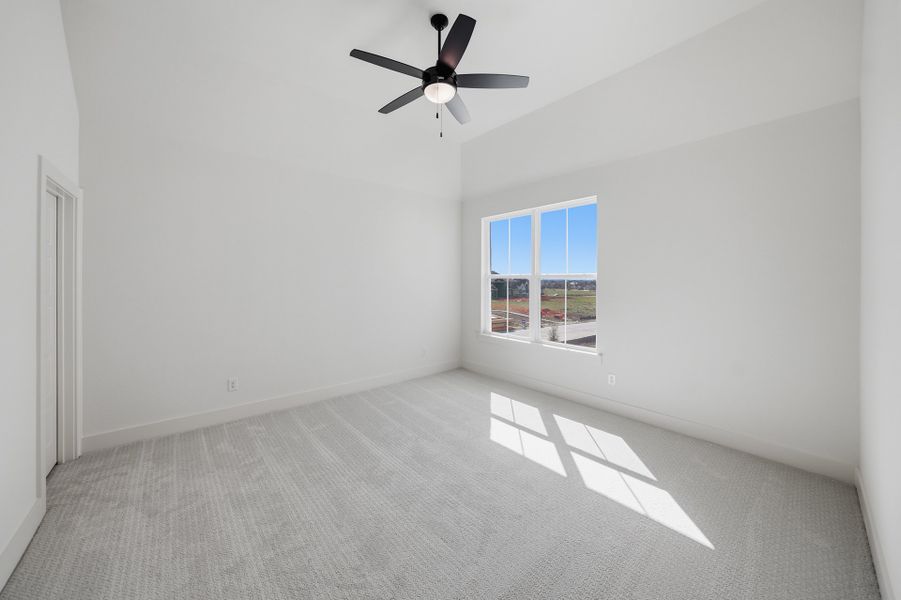 Spacious, unfurnished interior of a new home in Park Place - 80' Lots, Prosper (Image 44).