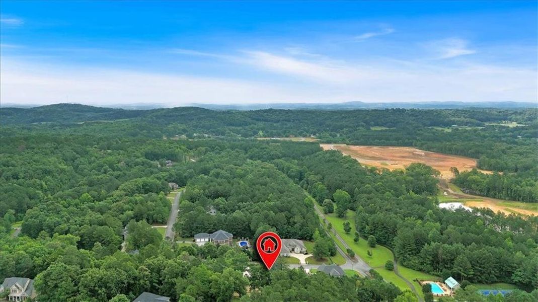 Image 47 of a home in .