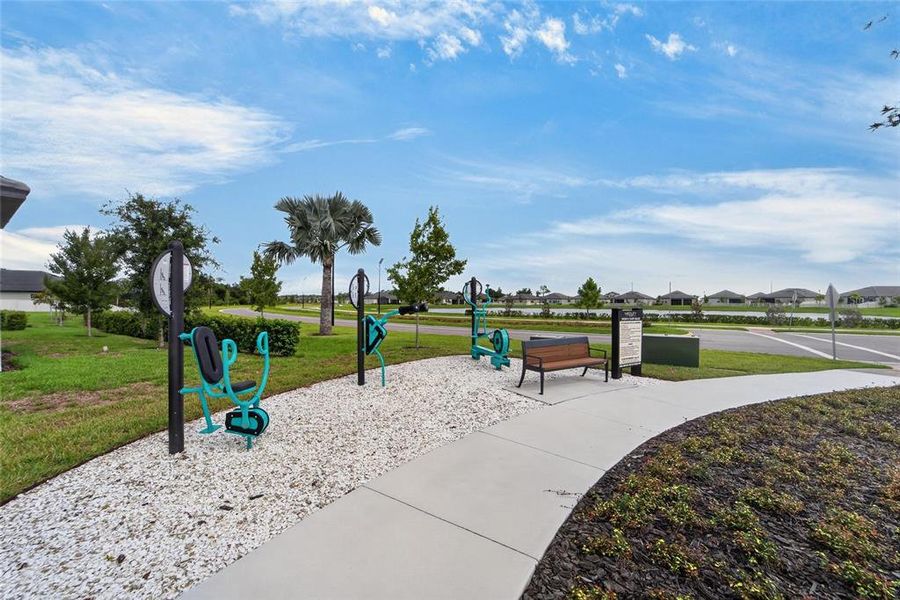 Community amenities in , Parrish (Image 62).