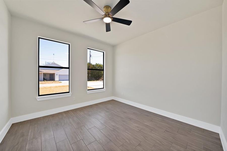 Spacious, unfurnished interior of a new home in , Granbury (Image 29). Spacious, unfurnished interior of a new home in , Granbury (Image 29).