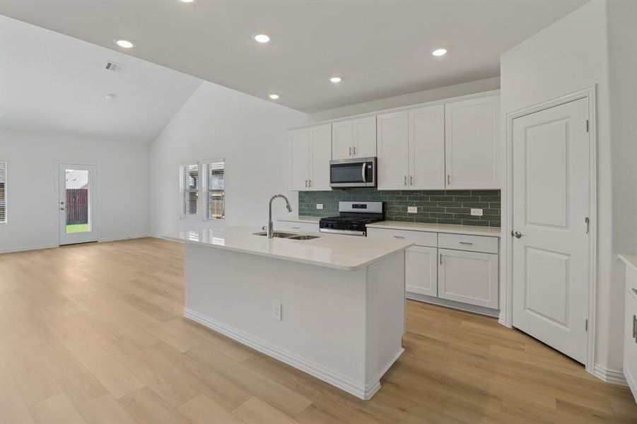 Furnished interior view inside a new home in Southridge - Signature Series, Princeton (Image 14). Furnished interior view inside a new home in Southridge - Signature Series, Princeton (Image 14).