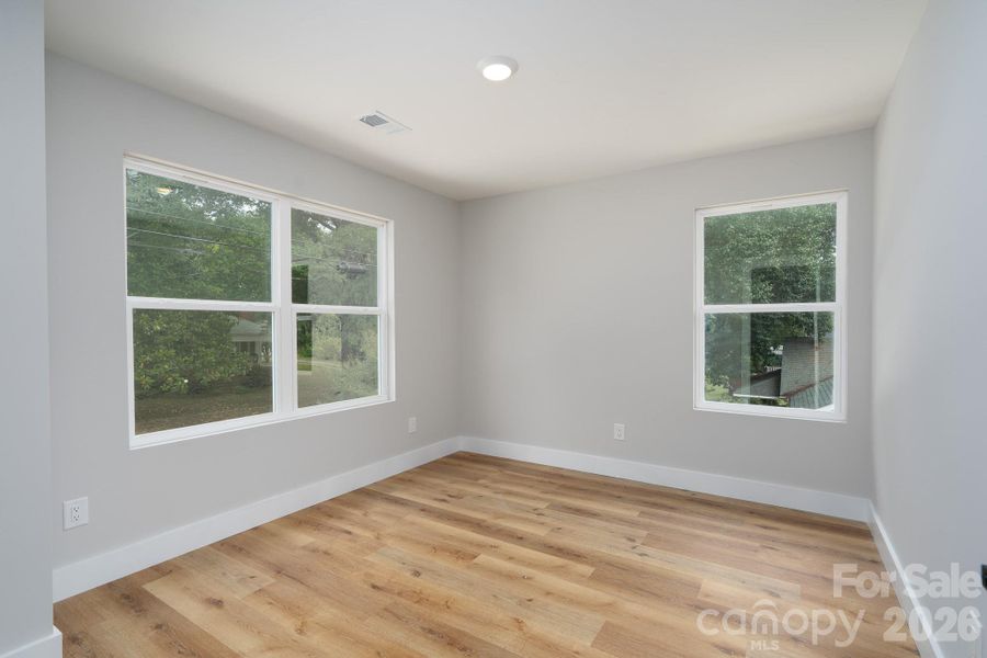 Spacious, unfurnished interior of a new home in , Kannapolis (Image 19).