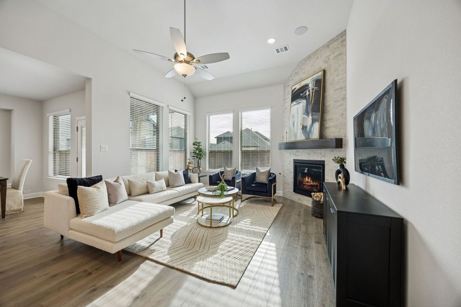 Furnished interior view inside a new home in Las Lomas, Forney (Image 19).