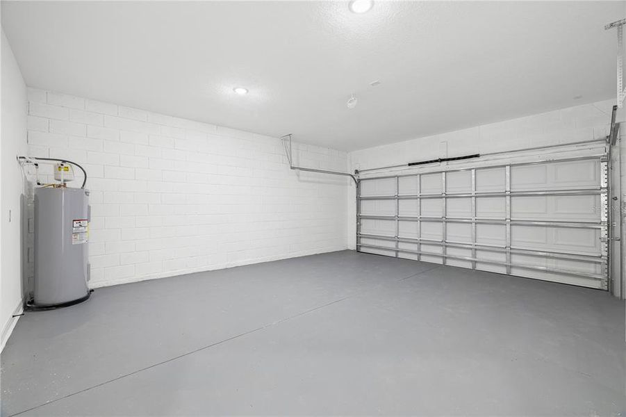 Spacious, unfurnished interior of a new home in , Poinciana (Image 13). Spacious, unfurnished interior of a new home in , Poinciana (Image 13).