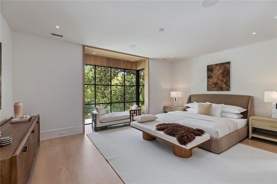 Furnished interior view inside a new home in , Atlanta (Image 28).