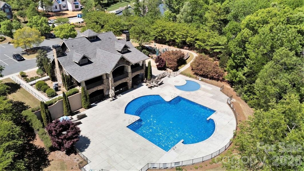 Community amenities in , York (Image 36).