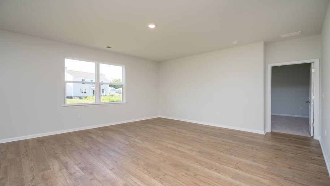 Spacious, unfurnished interior of a new home in Cedar Hill Landing, Navassa (Image 15).