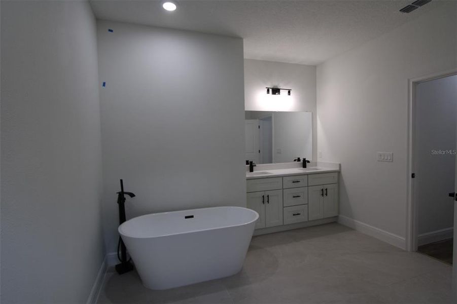 Furnished interior view inside a new home in , Citrus Springs (Image 2).