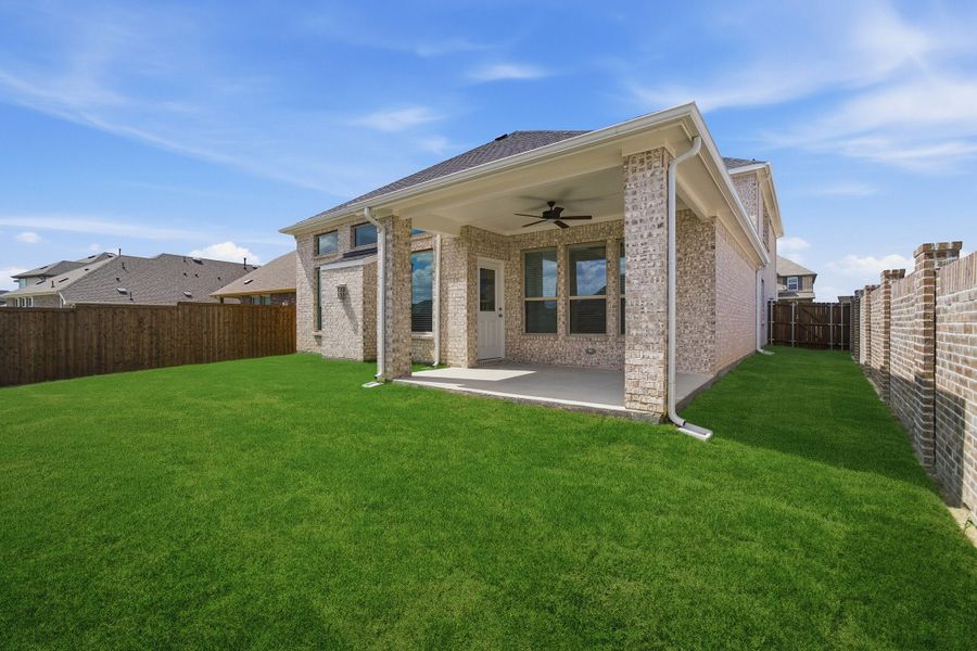 Exterior details and patio area of a home in Westridge, McKinney (Image 4).