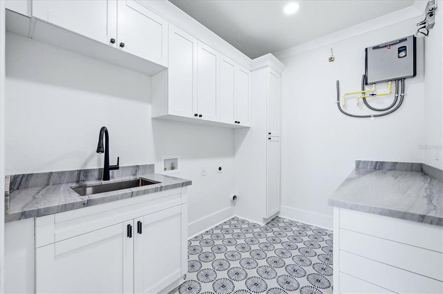 Furnished interior view inside a new home in , Placida (Image 12).