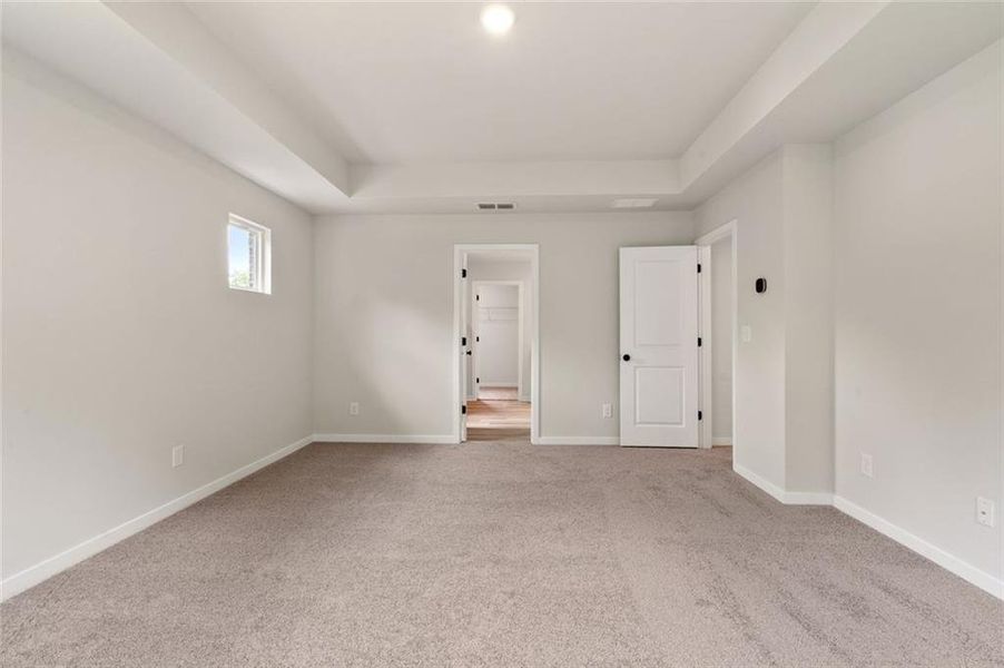 Spacious, unfurnished interior of a new home in Windsong Estates, McDonough (Image 18).