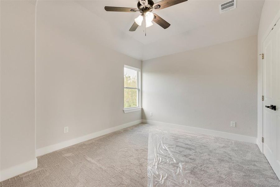 Spacious, unfurnished interior of a new home in , Rowlett (Image 28). Spacious, unfurnished interior of a new home in , Rowlett (Image 28).