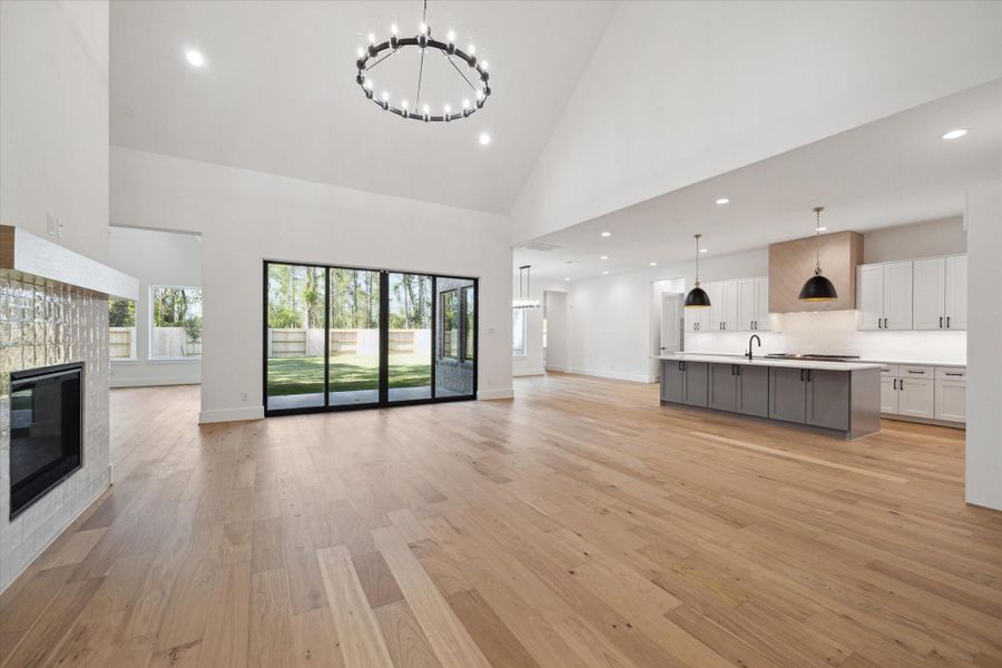 Spacious, unfurnished interior of a new home in Artavia, Conroe (Image 15). Spacious, unfurnished interior of a new home in Artavia, Conroe (Image 15).