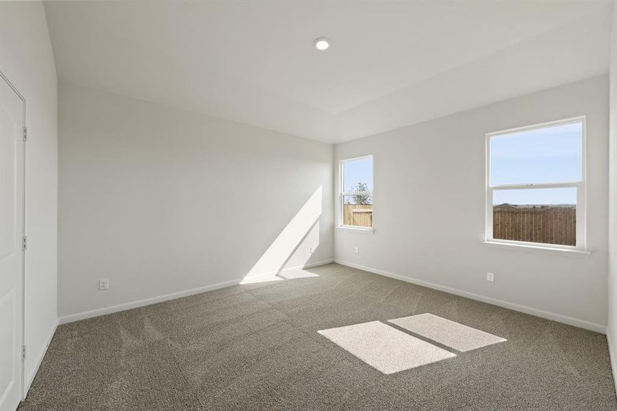 Spacious, unfurnished interior of a new home in Cresson Estates, Cresson (Image 7).