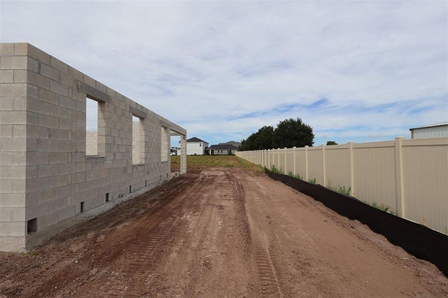 Image 24 of a home in Bay Lake Farms.