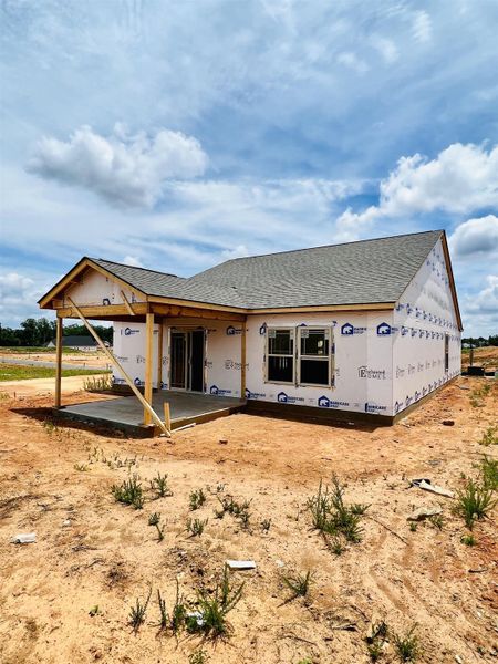 Front exterior of a new home in Hampshire Heights, Spartanburg, SC, highlighting curb appeal (Image 2).