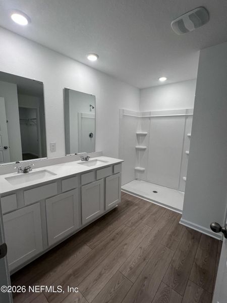 Furnished interior view inside a new home in Palm Coast Homesites, Palm Coast (Image 14).