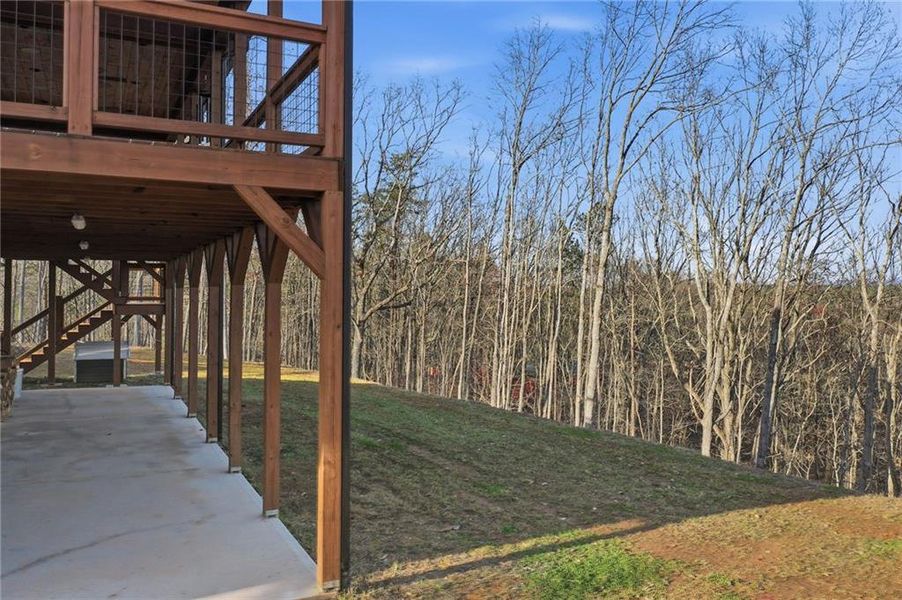 Exterior details and patio area of a home in , Jasper (Image 28).