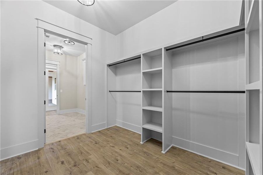 Image 70 of a home in .