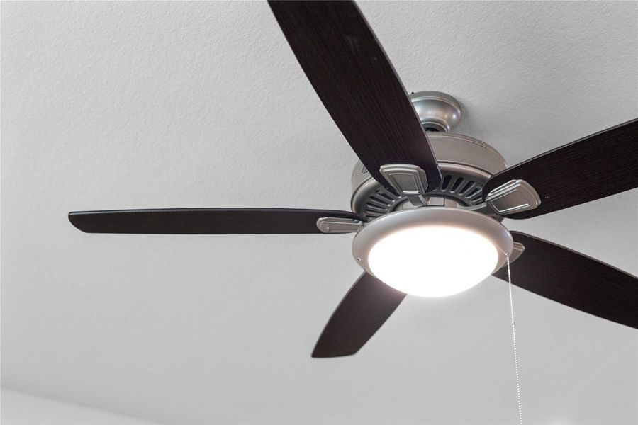 This contemporary ceiling fan will make a room feel up to 4–8 degrees cooler and redistribute rising warm air in the winter. This contemporary ceiling fan will make a room feel up to 4–8 degrees cooler and redistribute rising warm air in the winter.