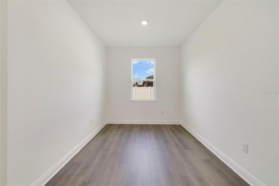 Spacious, unfurnished interior of a new home in Acuera Estates, Apopka (Image 25).