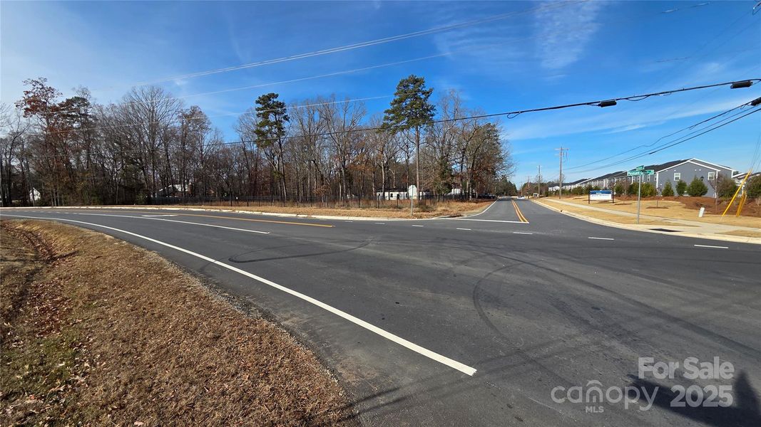 Natural landscape and outdoor views near  in Charlotte (Image 12).