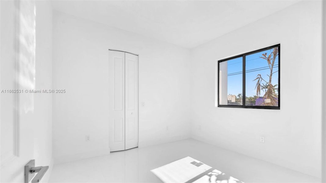 Image 47 of a home in .