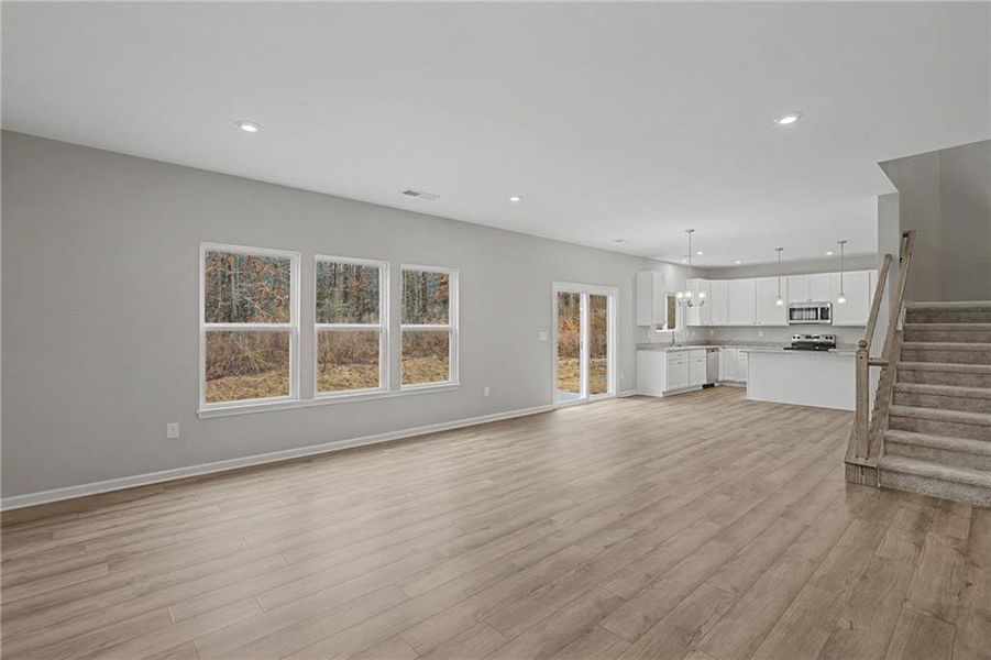 Spacious, unfurnished interior of a new home in Crossvine Estates, Braselton (Image 33).