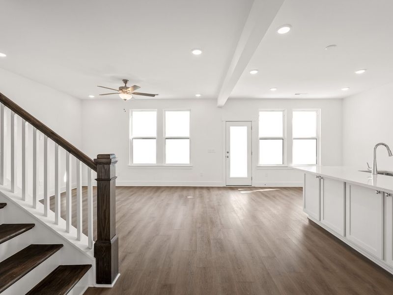 Spacious, unfurnished interior of a new home in Benders Cove, Mount Juliet (Image 32).