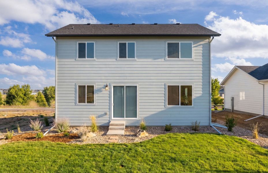 Exterior details and patio area of a home in Wolf Creek Run West, Strasburg (Image 3). Exterior details and patio area of a home in Wolf Creek Run West, Strasburg (Image 3).
