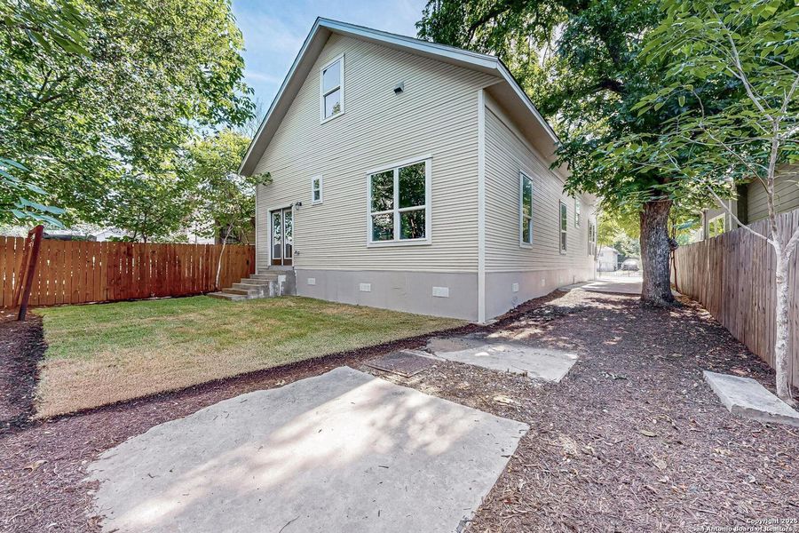 Front exterior of a new home in , San Antonio, TX, highlighting curb appeal (Image 32). Front exterior of a new home in , San Antonio, TX, highlighting curb appeal (Image 32).