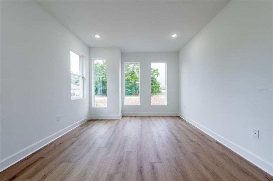 Spacious, unfurnished interior of a new home in , North Port (Image 21).