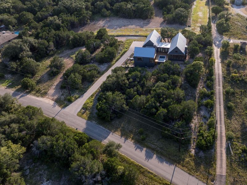 Image 32 of a home in . Image 32 of a home in .