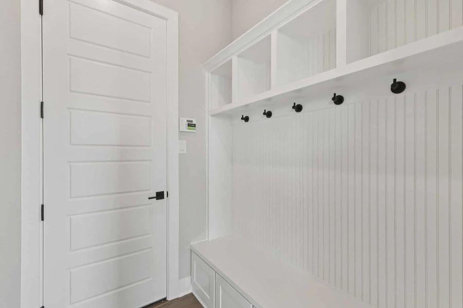 Representative unfurnished interior of a home built from the Windcrest by Chesmar Homes in Talia, Mesquite (Image 21).