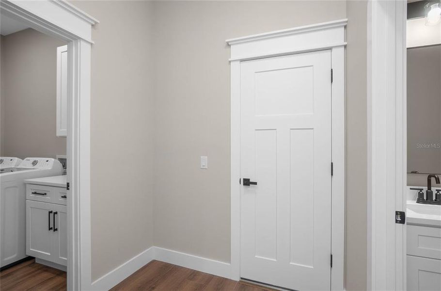 Image 50 of a home in .