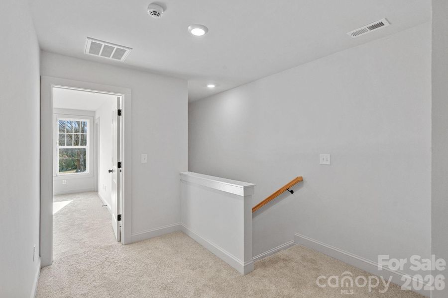 Spacious, unfurnished interior of a new home in , Charlotte (Image 27).