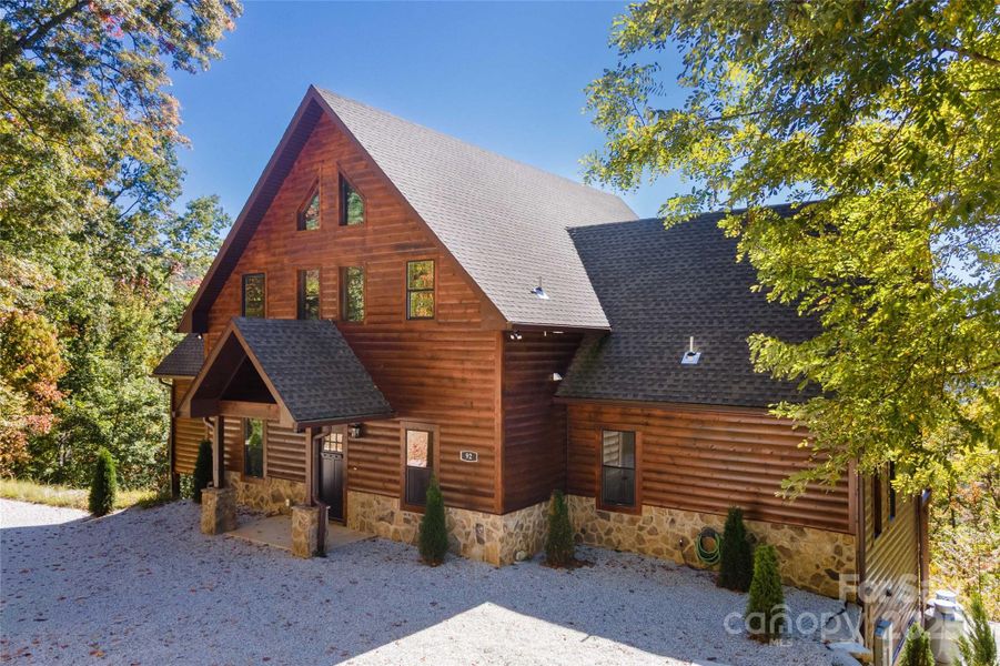 Image 14 of a home in .