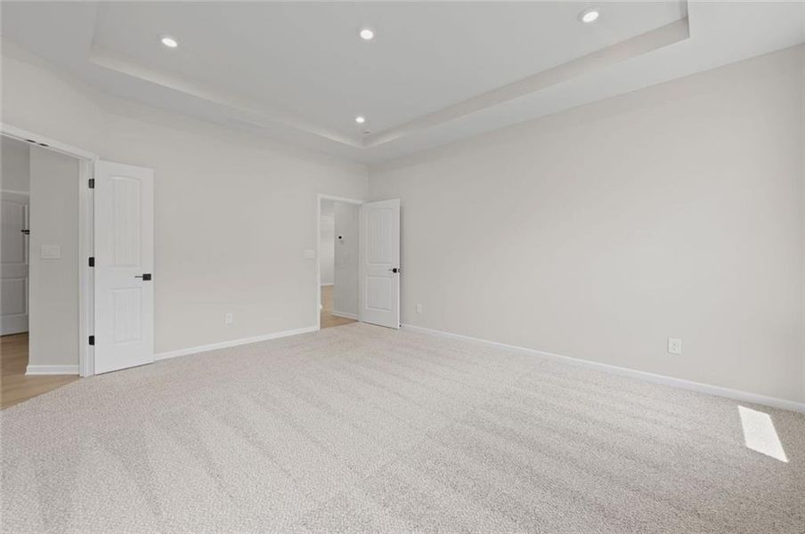 Spacious, unfurnished interior of a new home in Easton Park, Dallas (Image 37). Spacious, unfurnished interior of a new home in Easton Park, Dallas (Image 37).