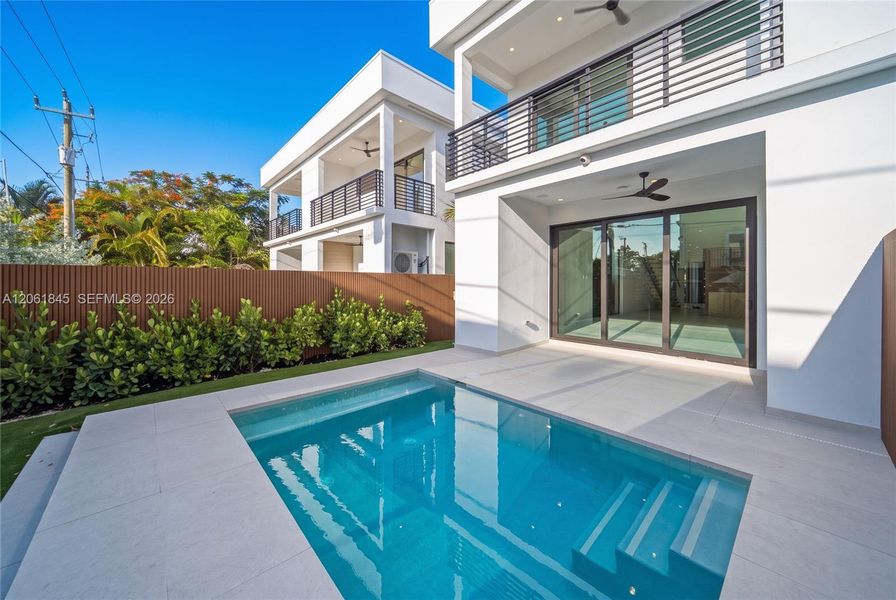 Exterior details and patio area of a home in , Fort Lauderdale (Image 32).